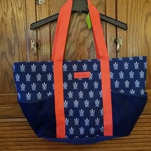 Vera Bradley lighten up family tote Turtles